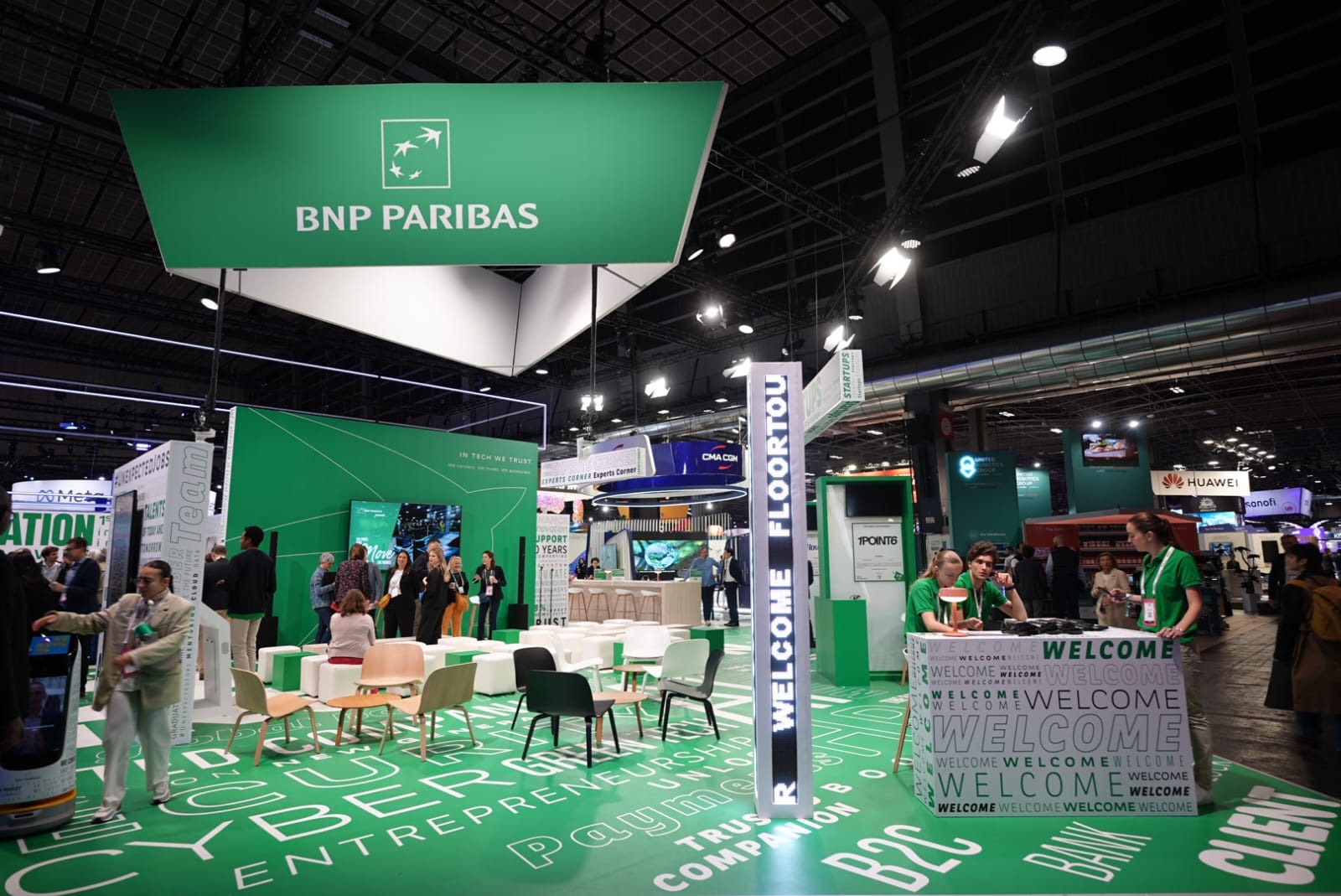 Stand BNP Paribas / Vivatech 2024 - Agence PublicisLive Paris